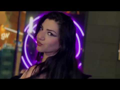 La Bandi - MI MOMENTO LLEGARA (Video oficial)