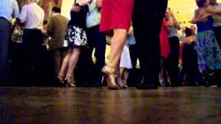 TANGO BUENOS AIRES - MILONGAS BUENOS AIRES - MILONGA NUEVO CHIQUE