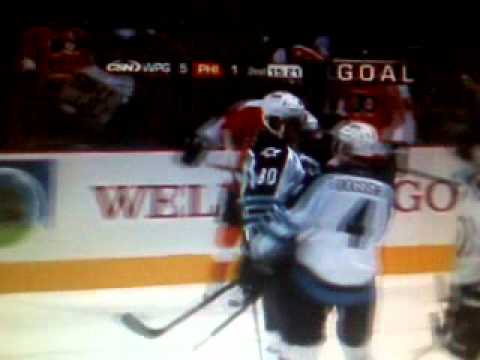 NHL: Winnipeg Jets vs Philadelphia Fylers on 10/27/11
