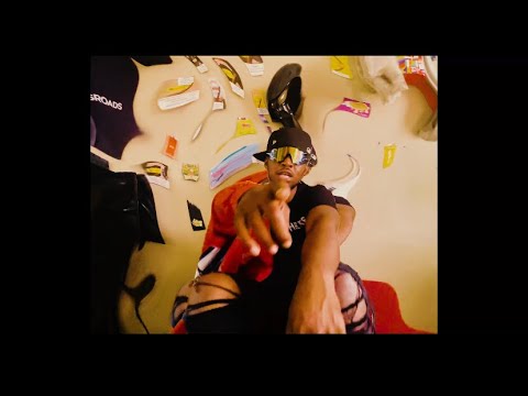 Trap Travi - Buzz Lightyear (Official Music Video) /Dir.@LUKESNAPPEDAGAIN/Prod.AJGOTICE 🎥- IPhone13