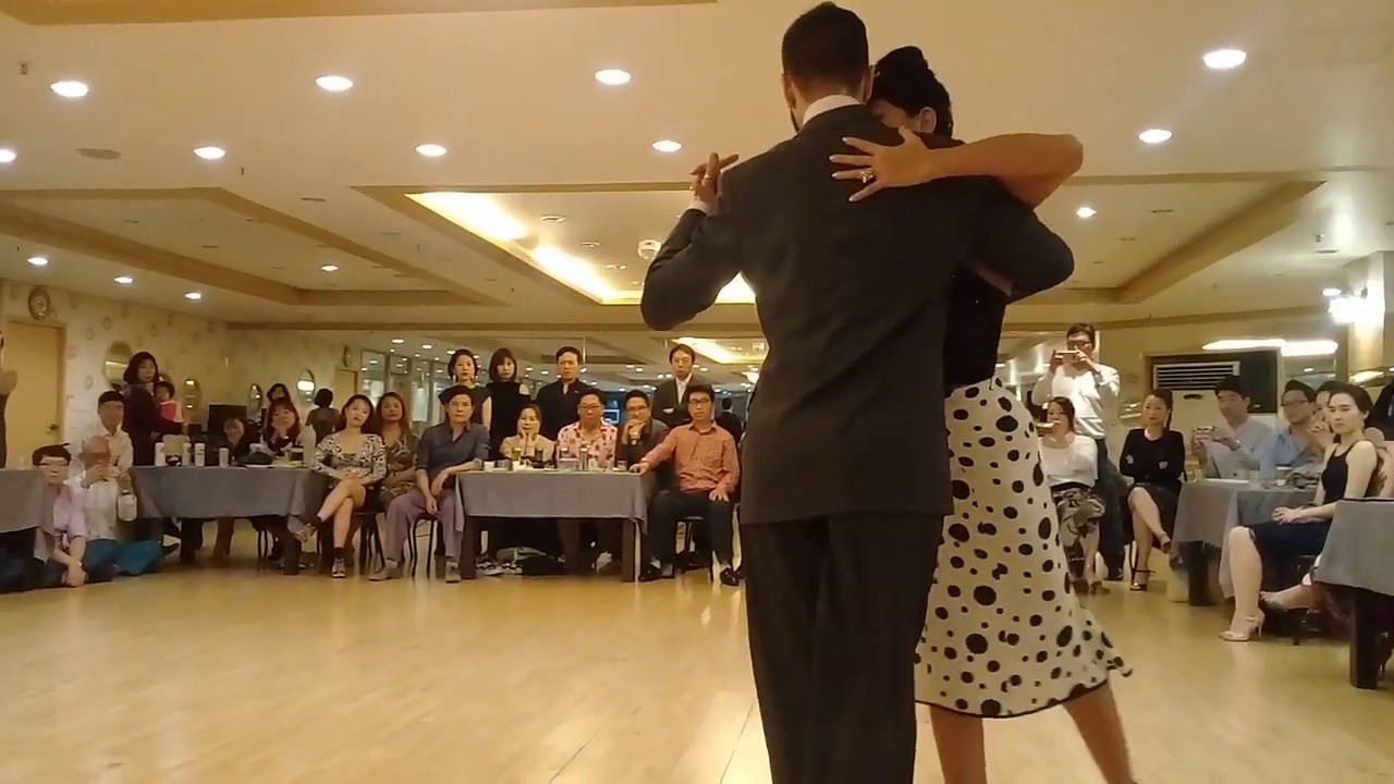 Javier Rodriguez y Moira Castellano - Busan 2017 - 2/4