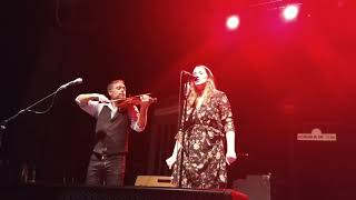 De haberlo sabido, Quique González (Carolina de Juan)