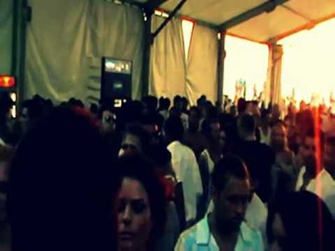 Carl Cox @ SUNVAWES 8 Mamaia