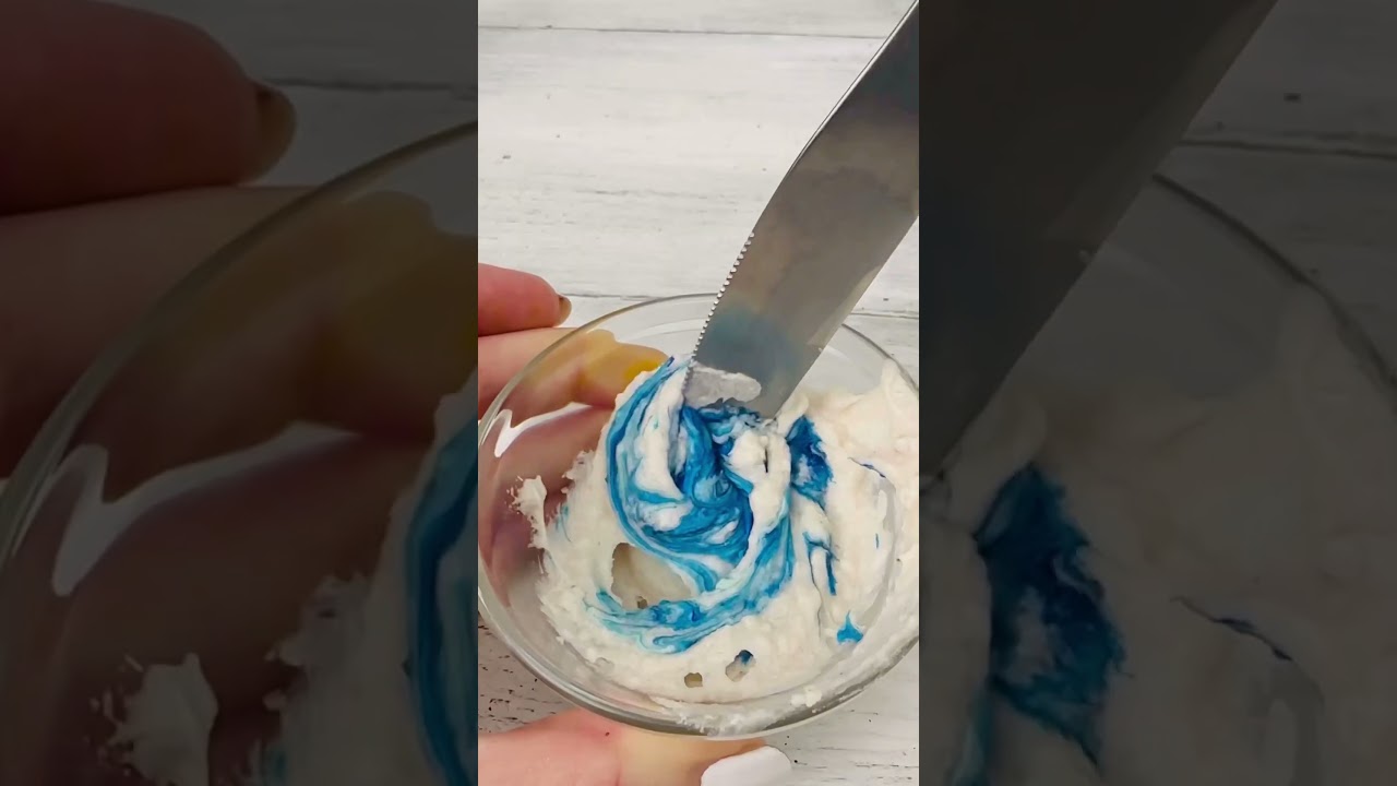 How to make rainbow oreo sushi 🌈🌈 #rainbow #oreocake #sushi