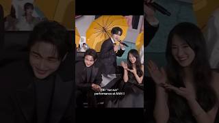 Download lagu OMO Woohye Couple with run run live performance #byeonwooseok #kimhyeyoon #zb1 #asiaartistawards mp3