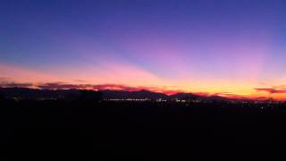preview picture of video 'Arizona sunset at Papago park'
