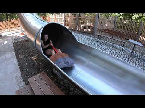 WIEŻA WIDOKOWA SŁOTWINY ARENA KRYNICA ZDRÓJ - ZJEŻDŻALNIA STALOWA PROD. OSOM GROUP