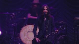 Blackberry Smoke - One Horse Town (Live) [from Homecoming: Live in Atlanta]