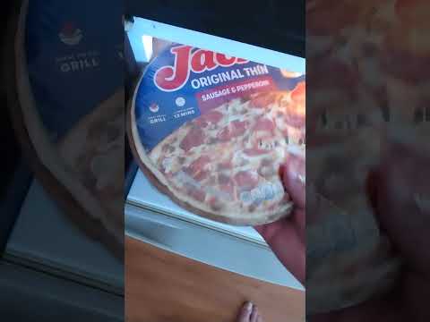 JACK'S PIZZA IN THE MICROWAVE
