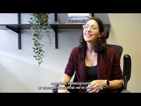 Serving and protecting, everyone play video