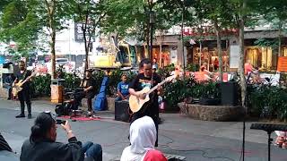 Download lagu Milik siapa kah gadis ini sungguh padu dari Bob sentuhan mp3 Download lagu Milik siapa kah gadis ini sungguh padu dari Bob sentuhan mp3