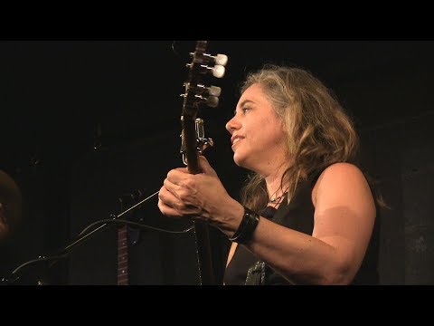 The Small Glories - Alberta - Live at McCabe's