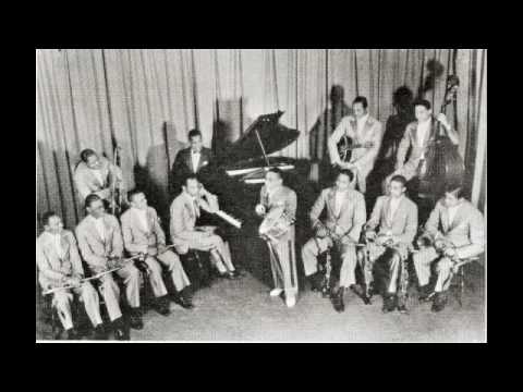 Chick Webb and His Orchestra  /  Harlem Congo