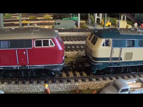 M Gleis 5100/5200 & 3800/3900 Modellgleis Fahrvideo M&auml;rklin .Eisenbahn in 1:87 und in 1:1. BR 218 .