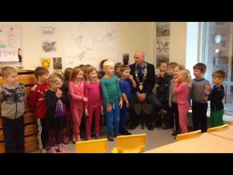 Alf Prøysens "Soltrall" med Ranemsletta barnehage