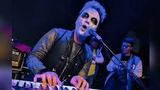 Download lagu Kuburan band | tak di beri tulang lagi mp3