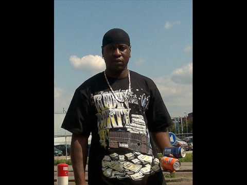 BeeR (Bloedserieus) - Mijn Hossel  (+lyrics in beschrijving)