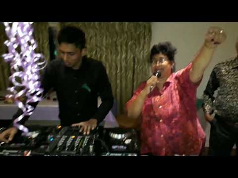 Darryl Gaulbert Mannequin Challenge at NO.18 Fort Kochi