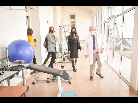 Elena Cornejo recorrió las instalaciones del Centro de Rehabilitación Física