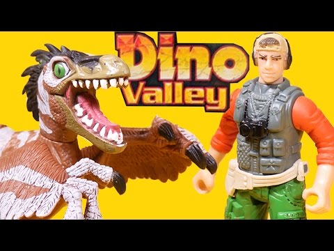 Dino Valley Helicopter and Cool Feathered Dinosaur - Chap Mei Toys Awesome Dino Pet