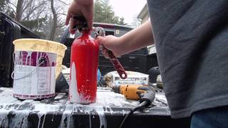 How To Grafitti w/a Fire Extinguisher Pt.2