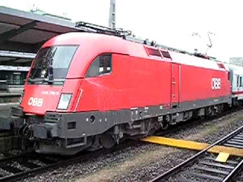 AWESOME SINGING LOCOMOTIVE!!!!!!!!!!!!!!!!!!!!!!!!!!!!!