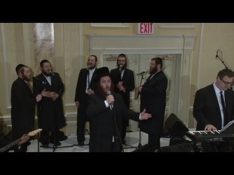Chazen Ushi Blumenberg & Yedidim Choir Singing "Mimkomchu Carlebach" An Aaron Teitelbaum Production