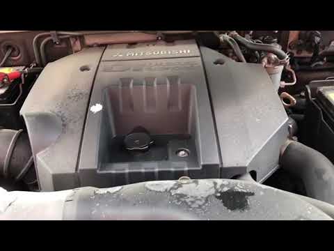 MITSUBISHI PAJERO III 2002 for parts, 11BY-457