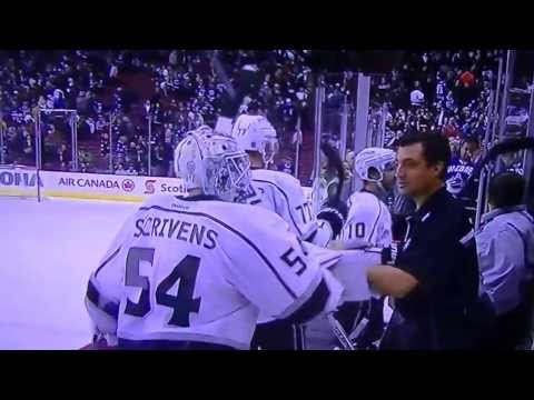 Vancouver Canucks vs Los Angeles Kings Nov 28, 2013