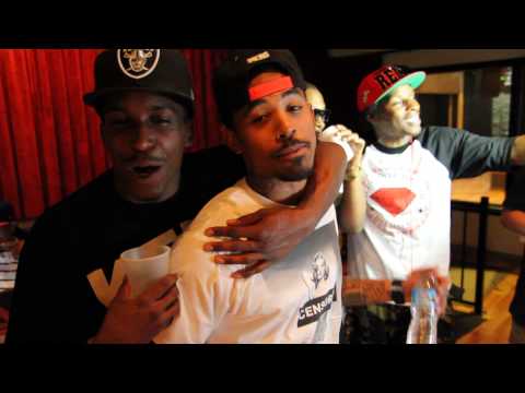 RawSmoov giving POPS another BANGER.... ROBBERY