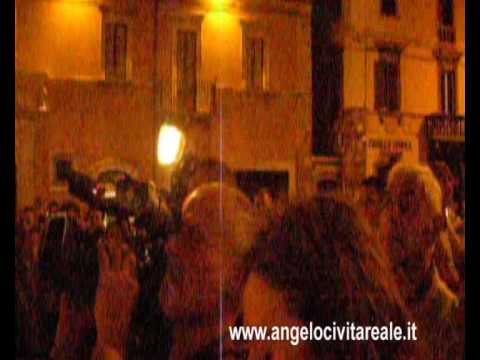 Terremotati di serie B -  Sulmona protesta "IO NON VADO A VOTARE"