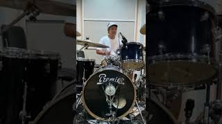 Drumcover Daggermouth - Fact mike peecher rollerblades