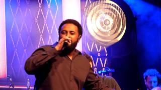 Max Herre feat. Fetsum - Vida (live) @ Tanzbrunnen Köln