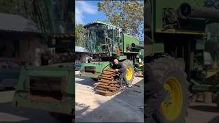 Download lagu Replacing the Combine Harvester Wheel and installing an iron wheel mp3 Download lagu Replacing the Combine Harvester Wheel and installing an iron wheel mp3