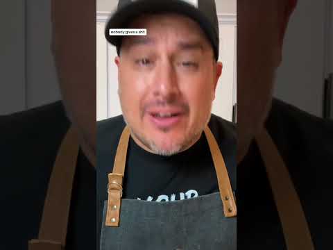 This is top 5 best cakes ive ever made son!!! Strawberry crunch cake. #strawberry #strawberrycrunch