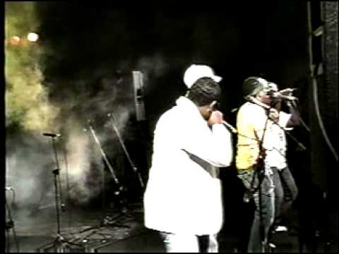 CARLOS DEKITE CHICA MALA EN EL MALECON