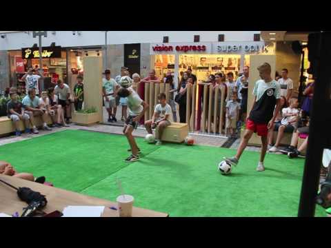 Piotr Zięba vs Mateusz Zalisz |1/8 battle| FreestyleBros cup 2016 II przystanek