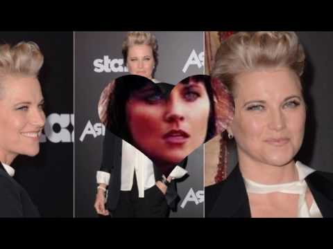 Lucy Lawless , Sempre Linda  !