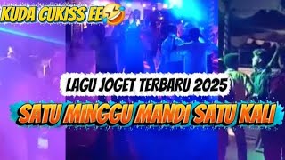 Download lagu LAGU JOGET TERBARU - SATU MINGGU SATU KALI MANDI mp3 Download lagu LAGU JOGET TERBARU - SATU MINGGU SATU KALI MANDI mp3