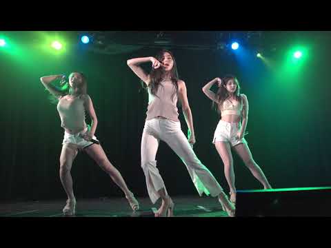 201800708 CAMILA TOKYO CONCERT  Red Lips