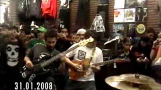 Mistress Maria - cesar salad hot topic