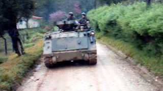 preview picture of video 'Exército Brasileiro - M113 convoy on country road during training license. panzer apc'