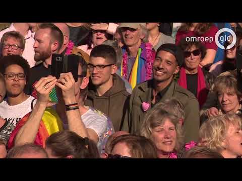 OM: homofoob geweld tegen Ronnie en Jasper niet uitgesloten