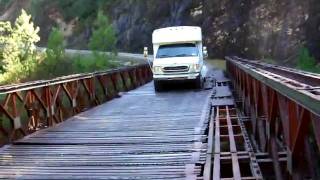 preview picture of video 'Mountain Bridge in Honduras'