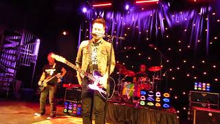 Opening- &quot;Kiss &amp; Tell&quot; David Cook