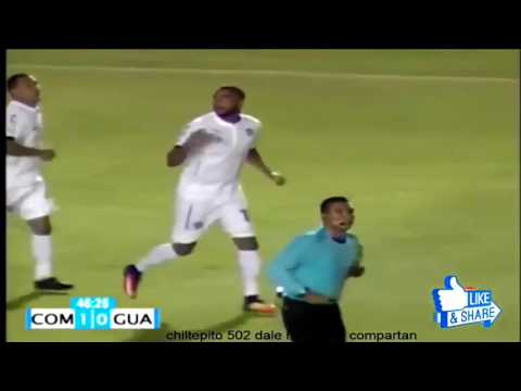 Gol de Manfred Russell a Guastatoya (Alfredo Castro / La Red 106.1 FM)
