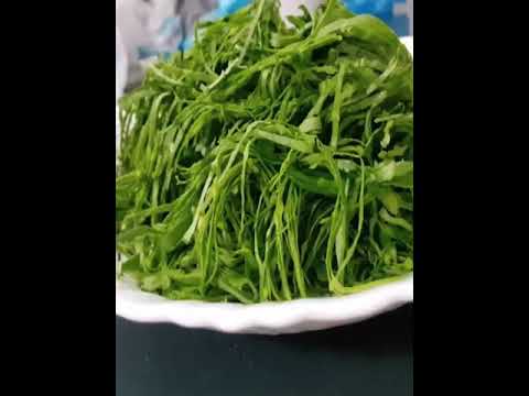 Collard greens salad