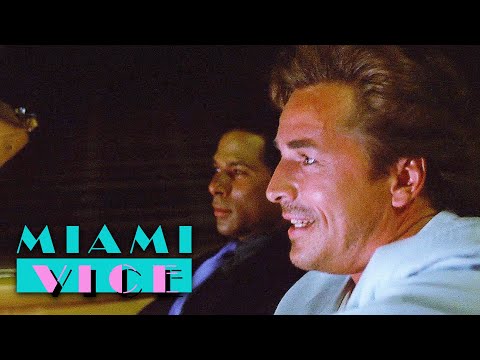 Night Chase With Porsche 906 | Miami Vice