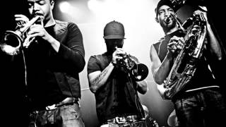 Hypnotic Brass Ensemble - War