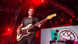 Blink 182 - Violence Best Live After Reunit